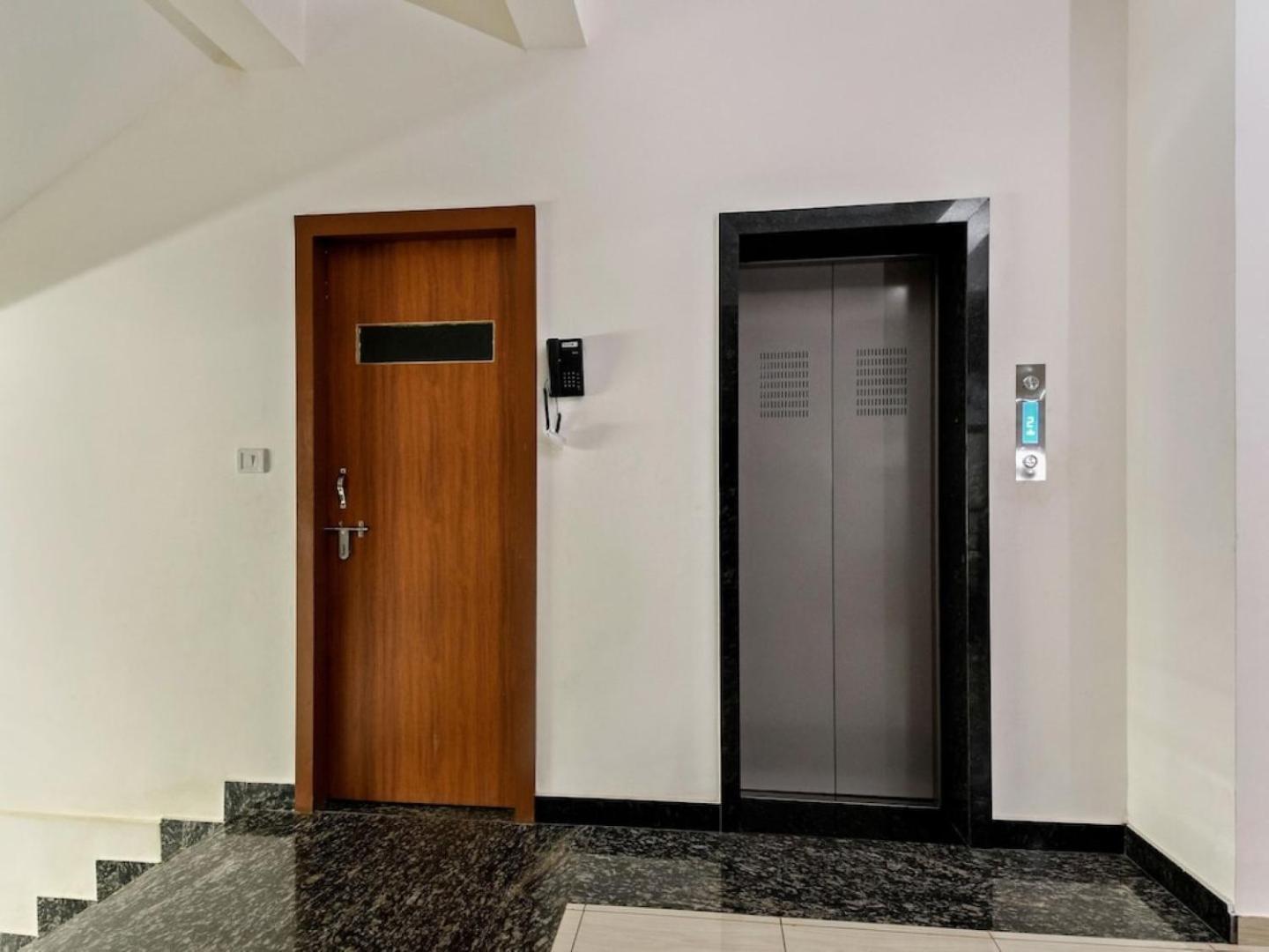 Hotel Samruddhi Lodging,Mangaluru Mulki Exterior photo
